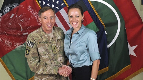 Cựu Giám đốc CIA David Petraeus bị truy tố vì tiết lộ thông tin mật