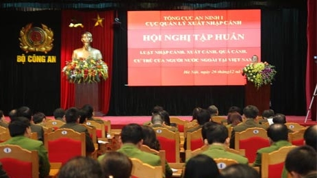 Tập huấn Luật nhập cảnh, xuất cảnh, quá cảnh, cư trú của người nước ngoài tại Việt Nam