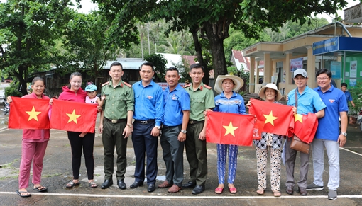 Thanh niên Công an tỉnh Kiên Giang tổ chức Hành quân xanh năm 2020