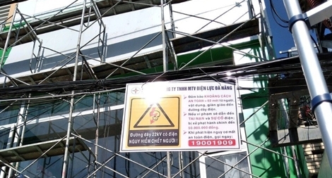 Báo động vi phạm hành lang bảo vệ an toàn điện gây hậu quả nghiêm trọng